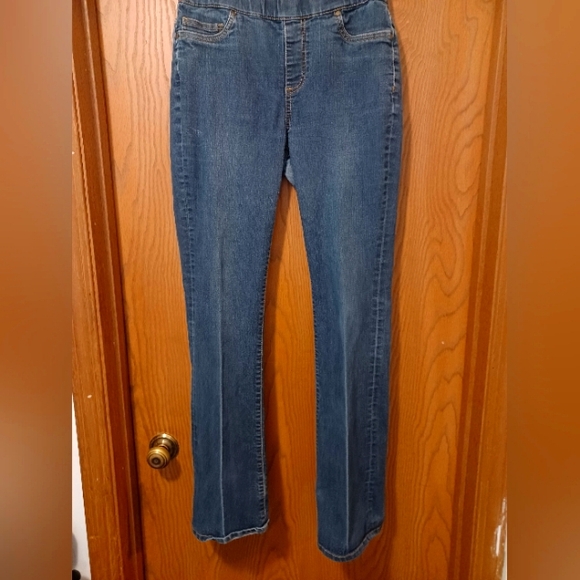 BOSTON PROPER pull-on jeans size 8 - Picture 1 of 7